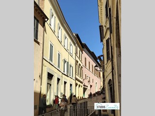 Bilocale in Vendita a Amelia, 89'000&euro;, 70 m²
