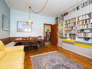 Appartamento in Vendita a Torino, 338'000&euro;, 137 m²