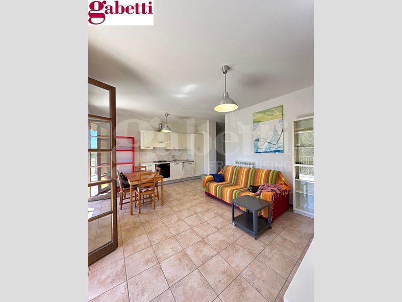 Trilocale in Vendita a Castelnuovo Berardenga, 148'000&euro;, 59 m², con Box