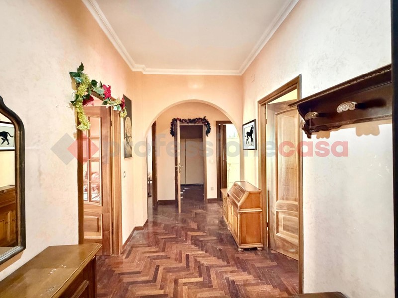 Trilocale in Vendita a Roma, 289'000&euro;, 101 m²