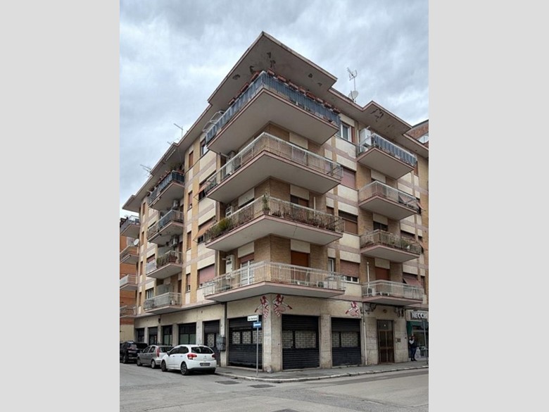 Quadrilocale in Vendita a Cassino, 325'000&euro;, 134 m²