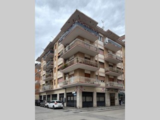 Quadrilocale in Vendita a Cassino, 325'000&euro;, 134 m²