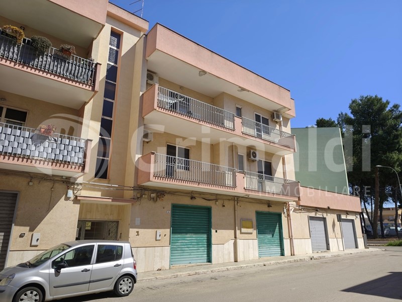 Quadrilocale in Vendita a San Giorgio Ionico, 150'000&euro;, 135 m²