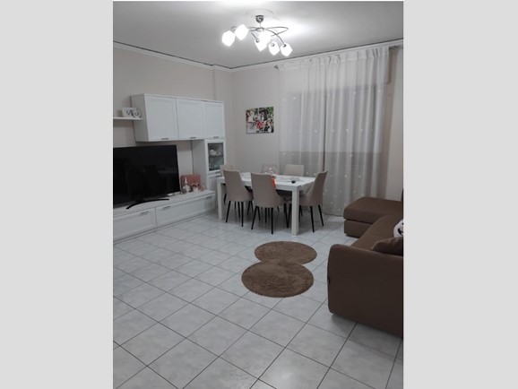 Appartamento in Vendita a Pollena Trocchia, 116 m²