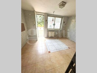 Appartamento in Vendita a Napoli, 225 m²