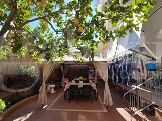 Quadrilocale in Vendita a Napoli, 350'000&euro;, 100 m²