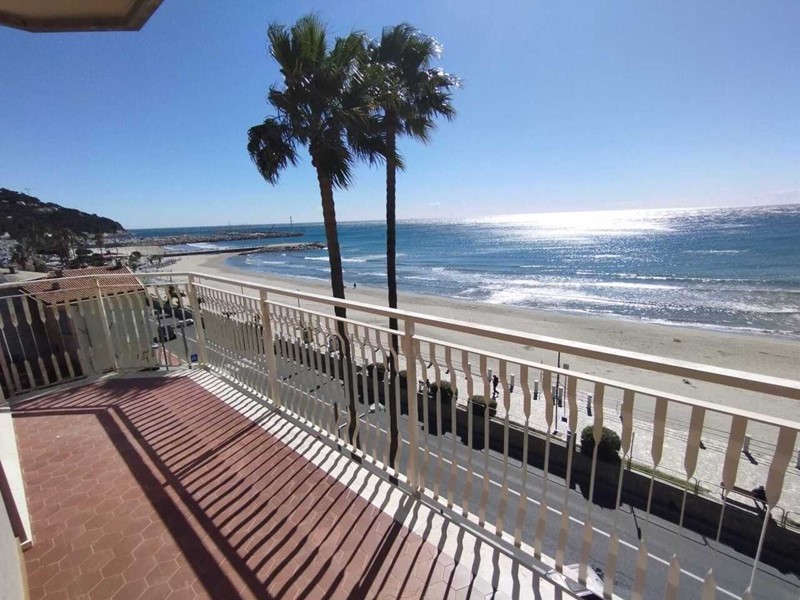 Appartamento in Vendita a Andora, 530'000&euro;, 135 m²