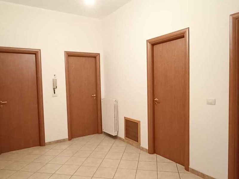 Appartamento in Affitto a Lamezia Terme, 500&euro;, 119 m²