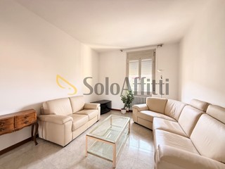 Appartamento in Affitto a Faenza, zona Borgo, 800&euro;, 118 m², arredato, con Box