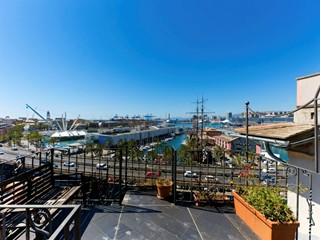 Appartamento in Vendita a Genova, zona Centro Storico, 337'000&euro;, 85 m²