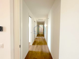 Appartamento in Vendita a Savona, 410'000&euro;, 128 m²