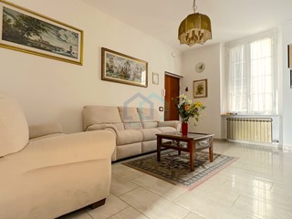 Appartamento in Vendita a Savona, 165'000&euro;, 88 m²