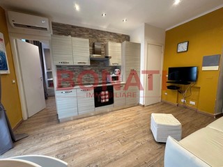 Bilocale in Vendita a La Spezia, zona Centro, 90'000&euro;, 40 m²