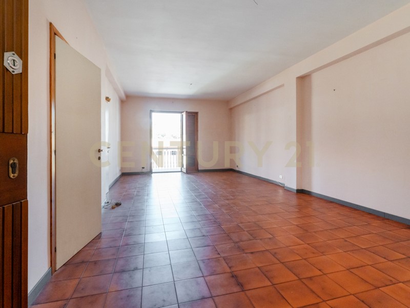 Trilocale in Vendita a Aci Castello, 129'000&euro;, 95 m²