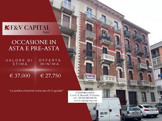 Trilocale in Vendita a Torino, 27'750&euro;, 55 m²