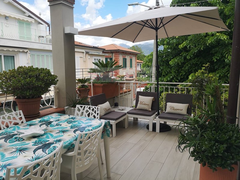 Quadrilocale in Vendita a Pietrasanta, 750'000&euro;, 110 m²