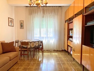 Trilocale in Vendita a Cairo Montenotte, 65'000&euro;, 78 m²