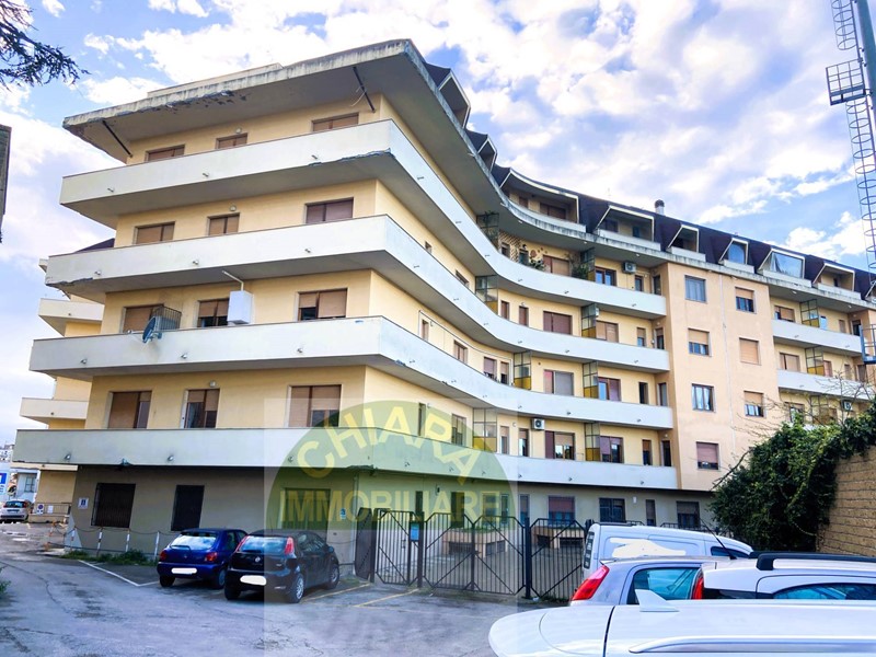 Appartamento in Vendita a Vasto, 88'000&euro;, 98 m²