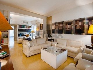 Quadrilocale in Vendita a Roma, 390'000&euro;, 120 m²