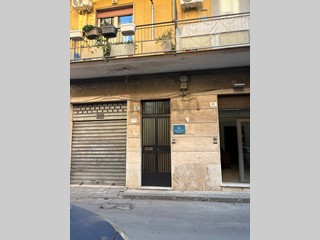 Appartamento in Vendita a Paternò, 44'000&euro;, 120 m²