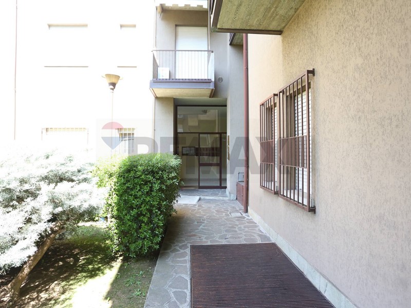 Trilocale in Vendita a Bonate Sotto, 106'250&euro;, 90 m²