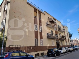 Quadrilocale in Vendita a Bari, 320'000&euro;, 110 m², arredato