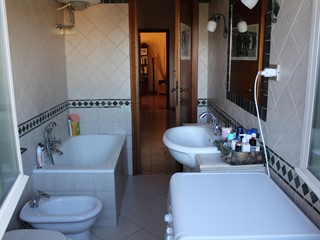 Trilocale in Vendita a Roma, 410'000&euro;, 105 m²