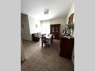 Quadrilocale in Vendita a Pagani, 125'000&euro;, 130 m²