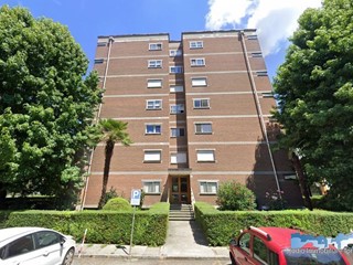Trilocale in Vendita a Ivrea, 66'000&euro;, 93 m²