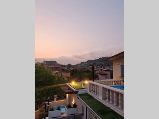 Monolocale in Affitto a Castelnuovo Magra, 650&euro;, 40 m²