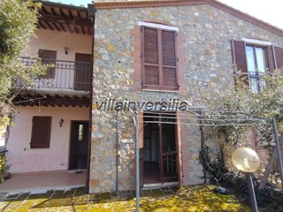 Quadrilocale in Vendita a Manciano, zona Poggio Capanne, 75'000&euro;, 55 m², arredato