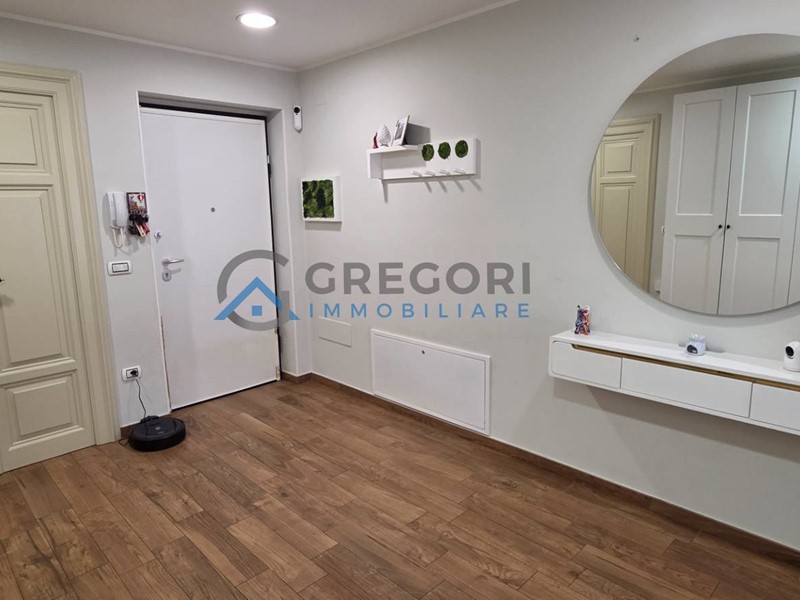Appartamento in Vendita a Giulianova, 260'000&euro;, 157 m²