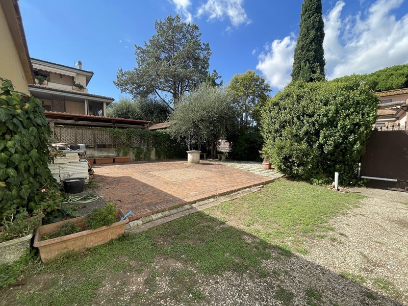 Appartamento in Vendita a Roma, 498'000&euro;, 168 m²