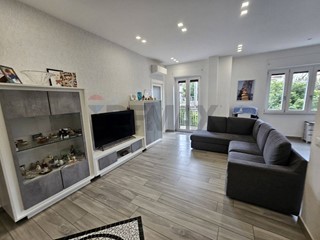 Quadrilocale in Vendita a Salerno, 329'000&euro;, 100 m²