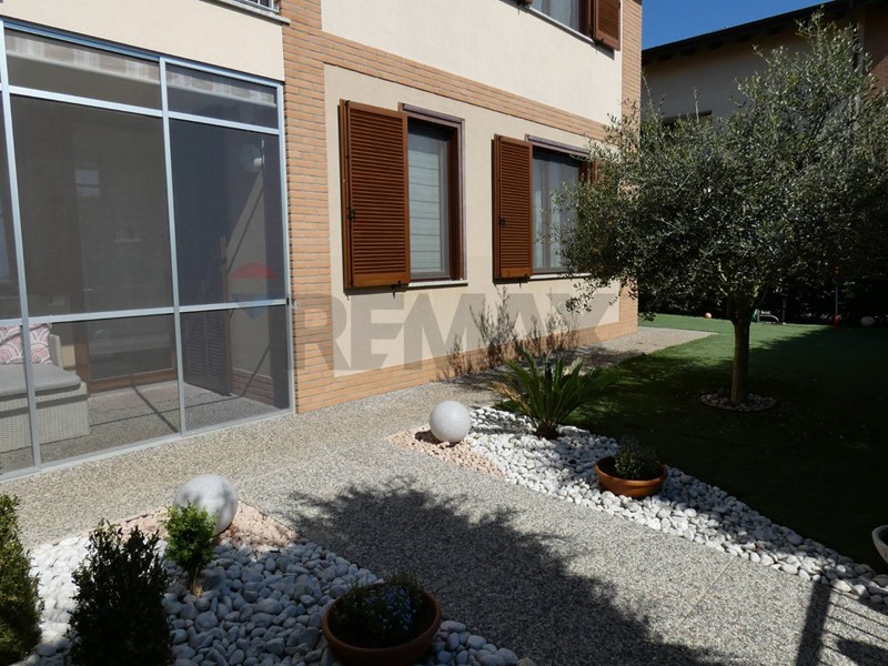 Quadrilocale in Vendita a Casorate Primo, 239'000&euro;, 110 m²