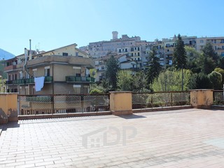 Trilocale in Vendita a Palombara Sabina, 123'000&euro;, 120 m²