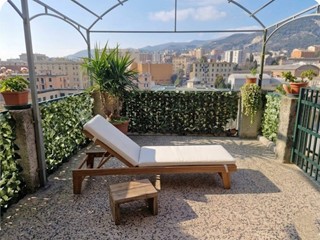 Appartamento in Vendita a Genova, 155'000&euro;, 90 m²