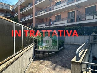 Trilocale in Vendita a Roma, 269'000&euro;, 74 m²
