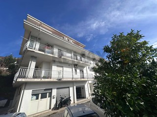 Trilocale in Vendita a Rovito, 125'000&euro;, 134 m²