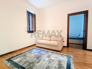 Trilocale in Affitto a Caserta, 600&euro;, 80 m²