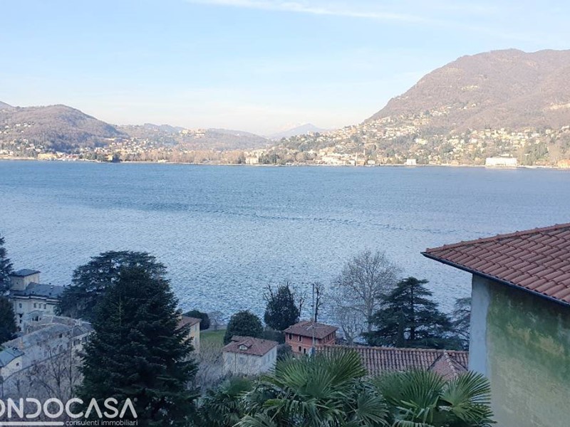 Trilocale in Vendita a Blevio, 310'000&euro;, 85 m²