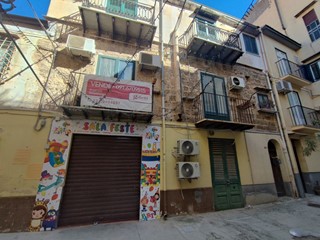 Quadrilocale in Vendita a Monreale, 89'000&euro;, 125 m²