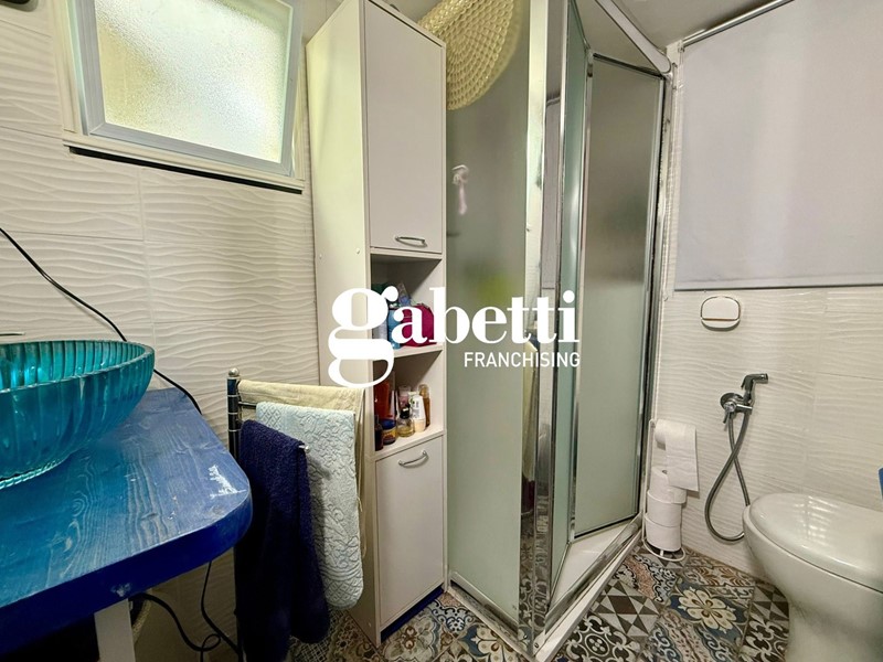 Quadrilocale in Vendita a Imperia, 118'000&euro;, 90 m²