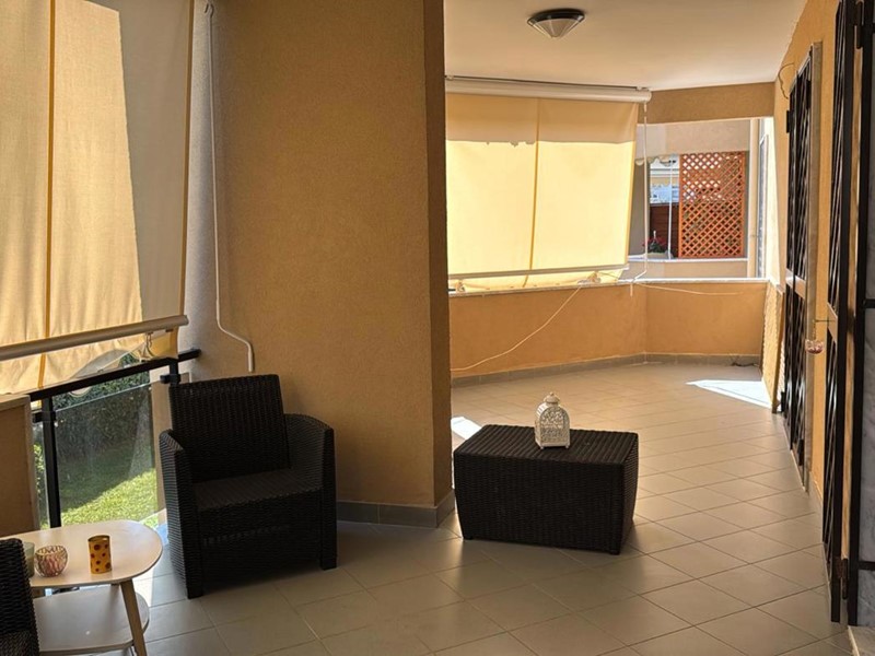Appartamento in Vendita a Aversa, 180 m², con Box
