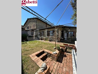 Quadrilocale in Vendita a Castelnuovo Berardenga, 300'000&euro;, 102 m²