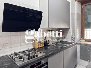 Quadrilocale in Vendita a Roma, 239'000&euro;, 84 m²