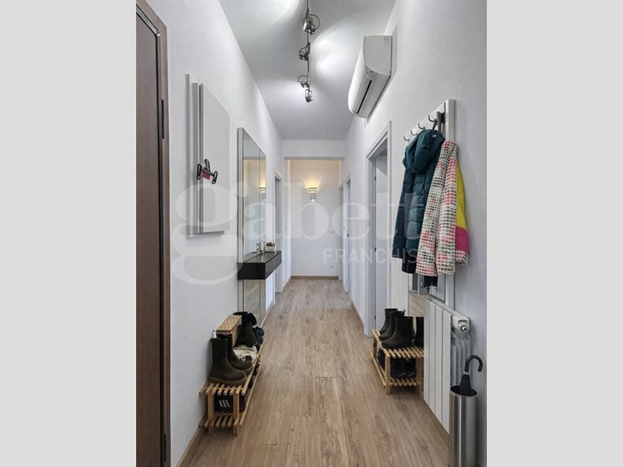 Trilocale in Vendita a Bologna, 279'000&euro;, 70 m²