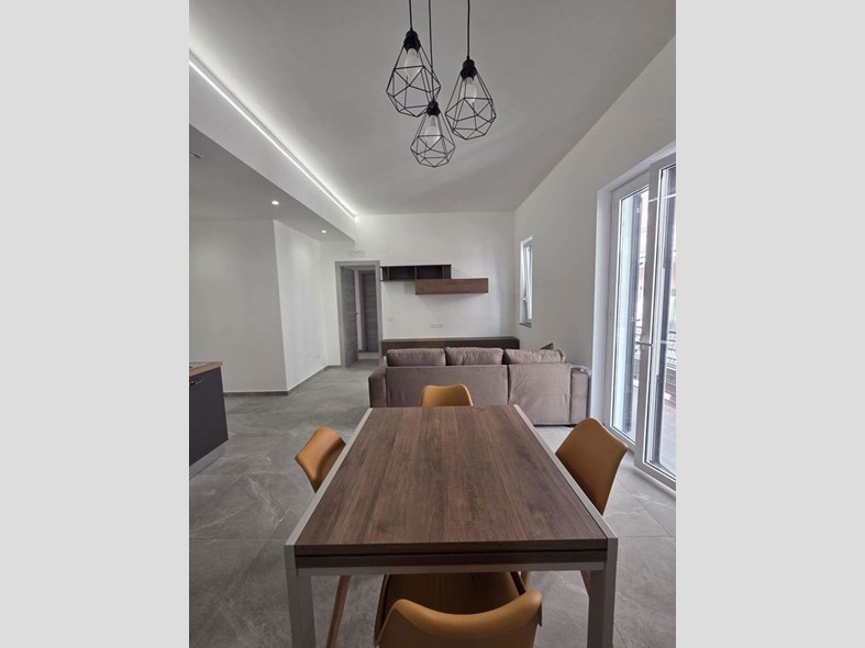 Bilocale in Affitto a Barcellona Pozzo di Gotto, 1'000&euro;, 60 m²