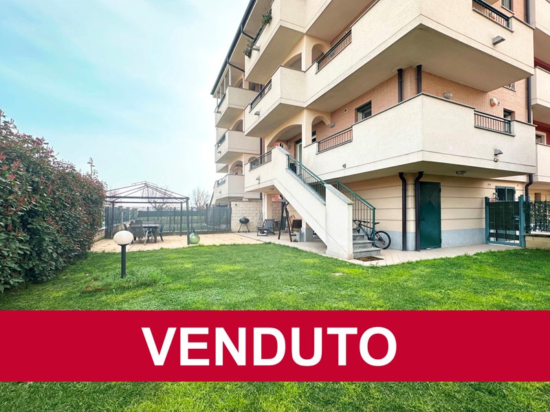 Trilocale in Vendita a Giussago, 225'000&euro;, 105 m², con Box