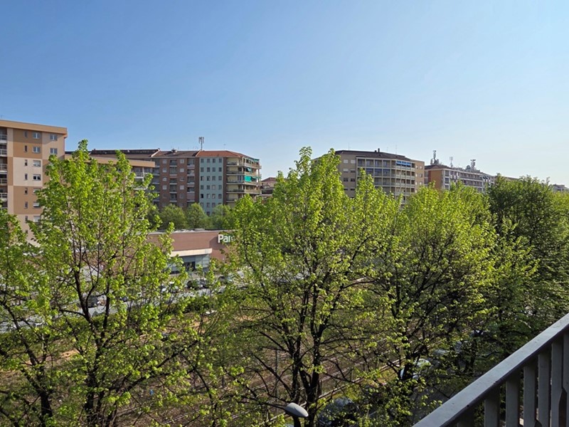 Trilocale in Vendita a Torino, 170'000&euro;, 78 m²